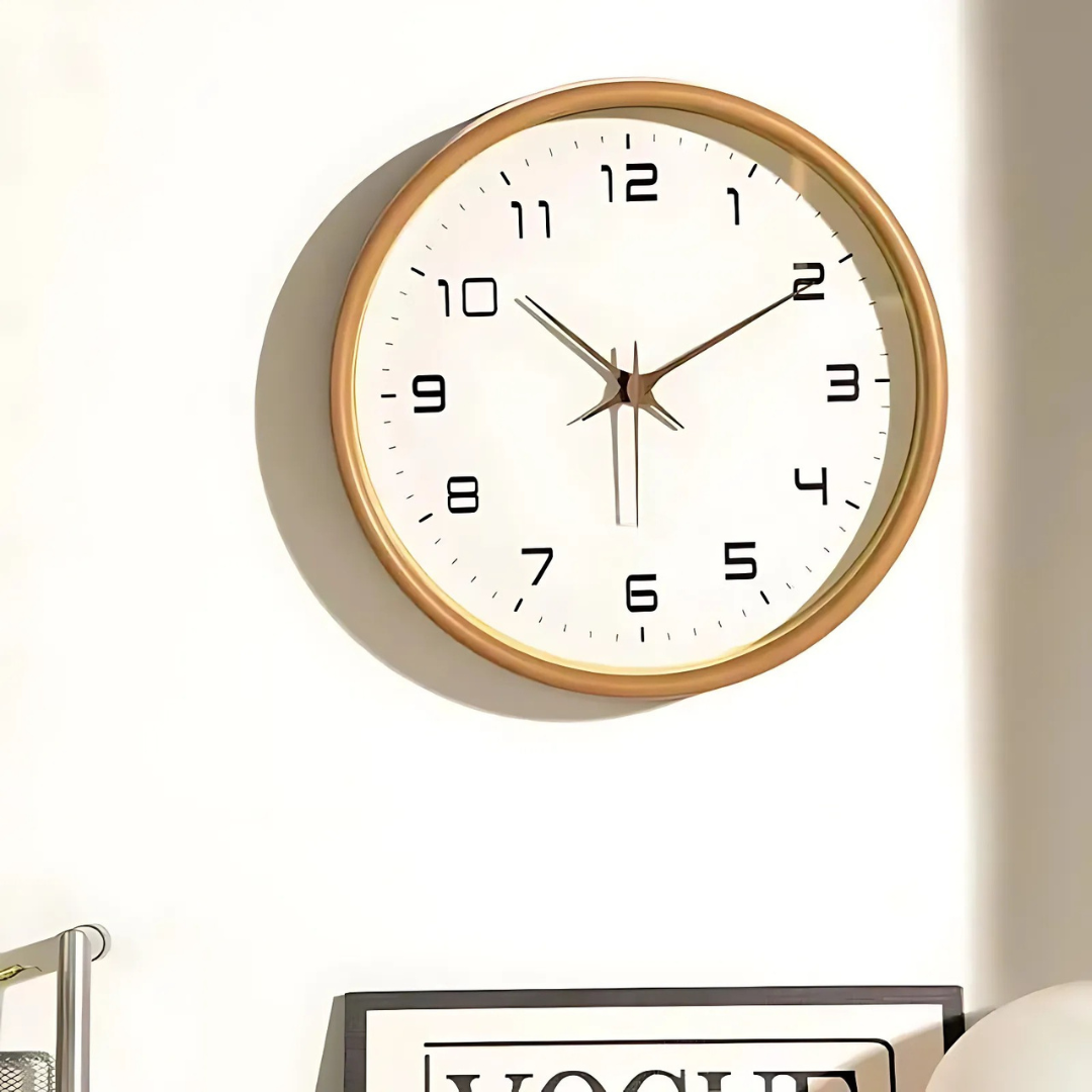 Woodland - Horloge murale en bois élégante pour une décoration intérieure stylée