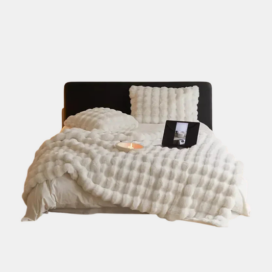 Confort ultime : Couverture en polaire douce pour se blottir au lit et sur le canapé, idéale toute l'année