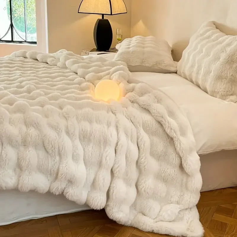 Couverture luxueuse en fausse fourrure double face – Confort ultime, accessoire de maison doux et élégant