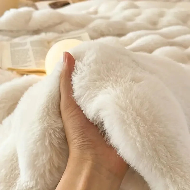 Couverture luxueuse en fausse fourrure double face – Confort ultime, accessoire de maison doux et élégant