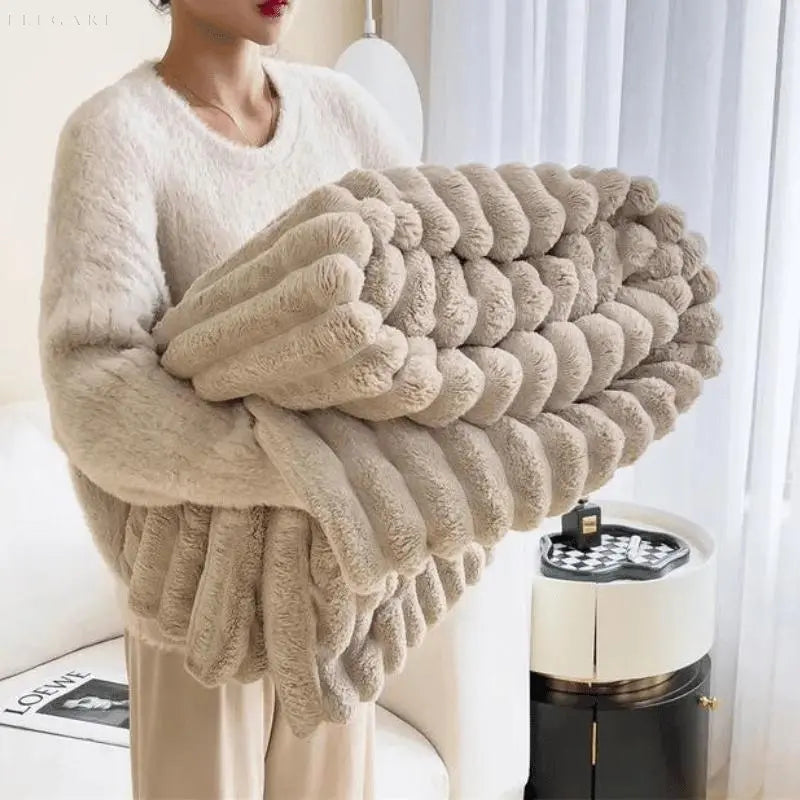 Couverture en polaire ultra douce Ultimate Comfort Luxe avec fausse peau de mouton de haute qualité pour des câlins chaleureux et une ambiance cosy