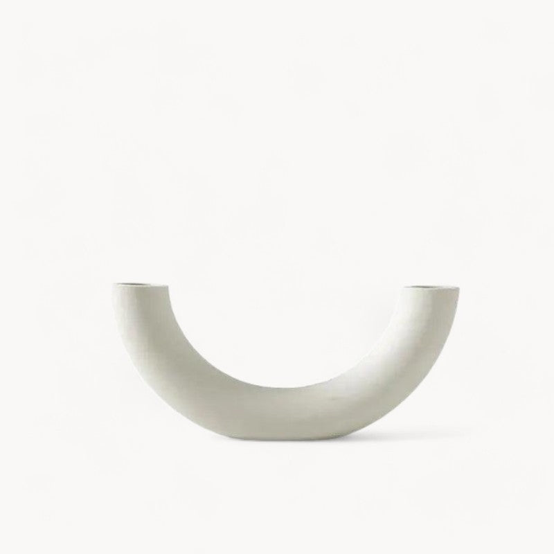 Vase en céramique blanche fait main