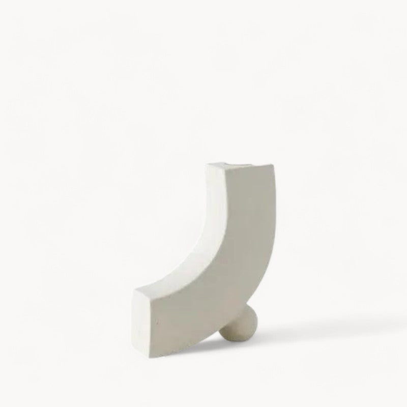 Vase en céramique blanche fait main