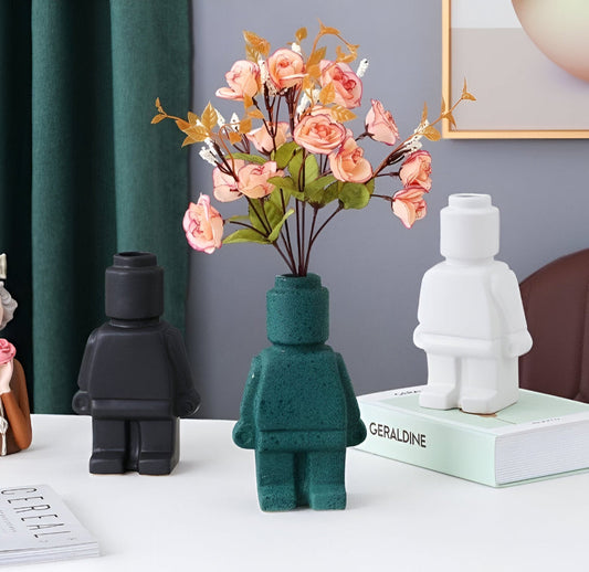 Larissa - Pot de plante tressé au design robot moderne pour une touche unique de jardin