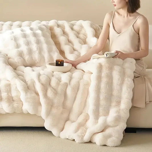 Couverture d'hiver luxueuse pour lit et canapé – fausse fourrure douce réversible pour un confort ultime