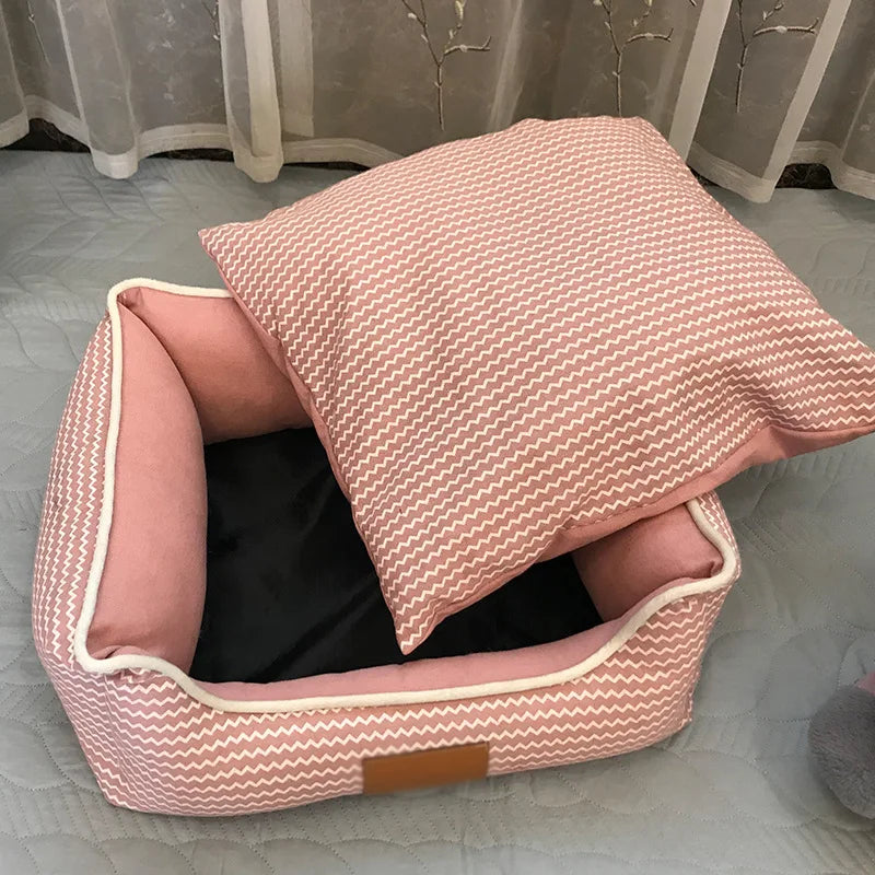 Chenil carré de luxe pour chat et chiot pour un confort ultime