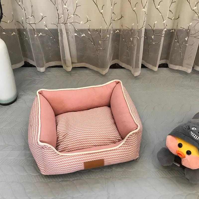 Chenil carré de luxe pour chat et chiot pour un confort ultime