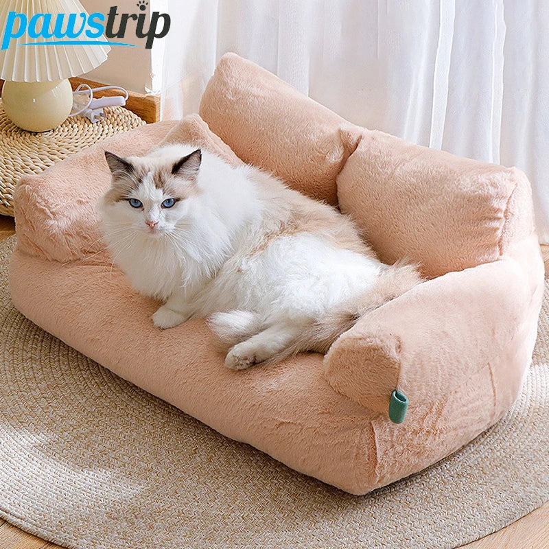 Lit de luxe pour chat pour se blottir au chaud en hiver et confort ultime