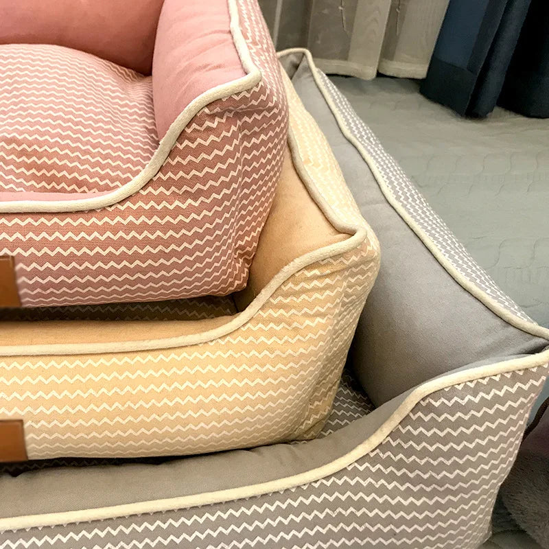 Chenil carré de luxe pour chat et chiot pour un confort ultime