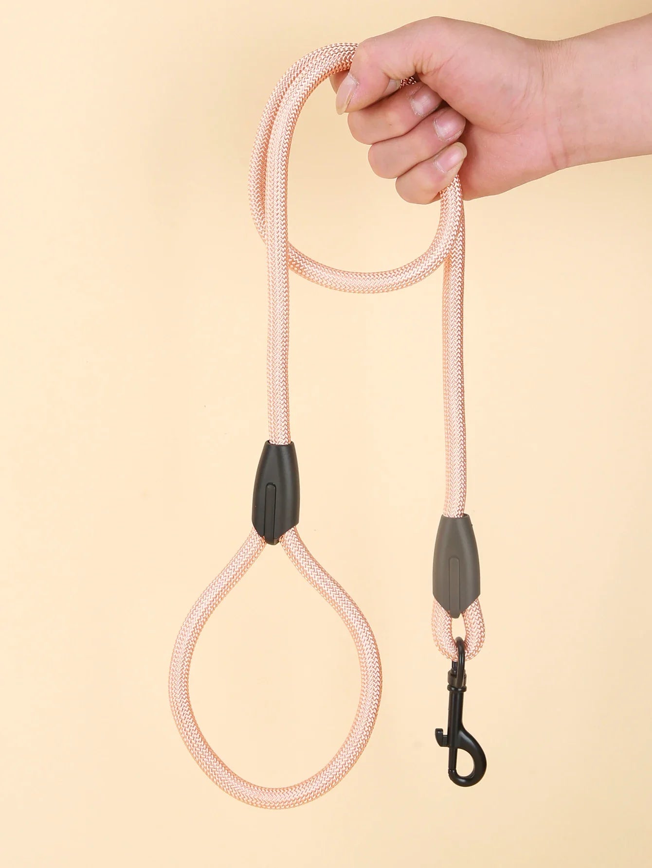 Laisse ronde confortable pour chien avec harnais inclus pour une promenade facile
