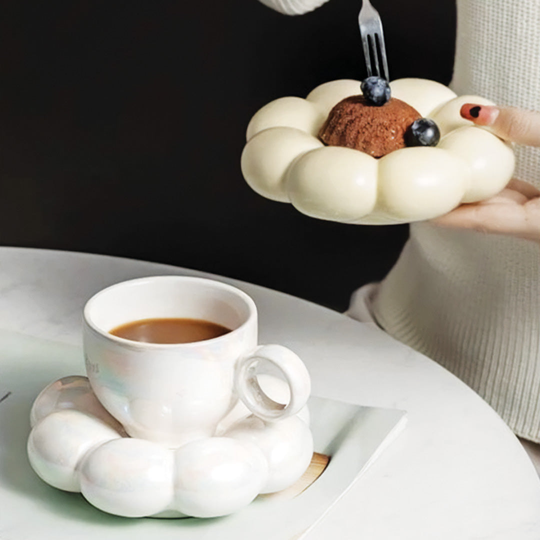 Tasse élégante tournesol avec motif floral parfaite pour un beau petit-déjeuner