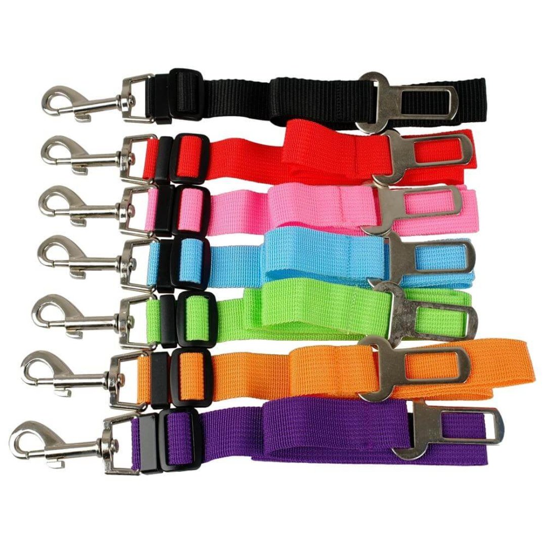 Ceinture de sécurité réglable pour chien avec fermoir rotatif à 360° pour un trajet confortable et sûr