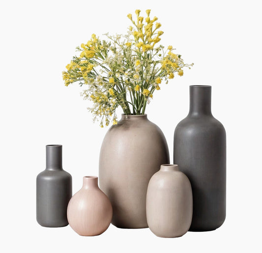 Collection moderne de vases en céramique