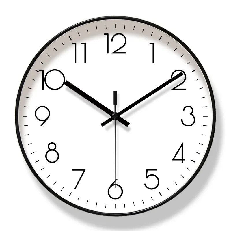 Marcia - Horloge murale moderne au design minimaliste élégant