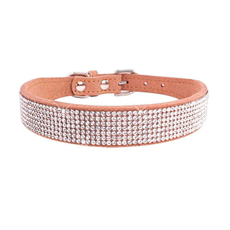 Collier manchette scintillant avec sequins pour un look glamour