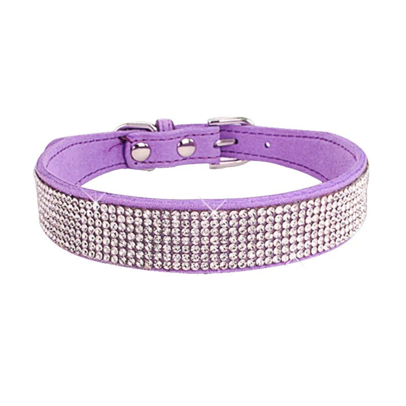 Collier manchette scintillant avec sequins pour un look glamour