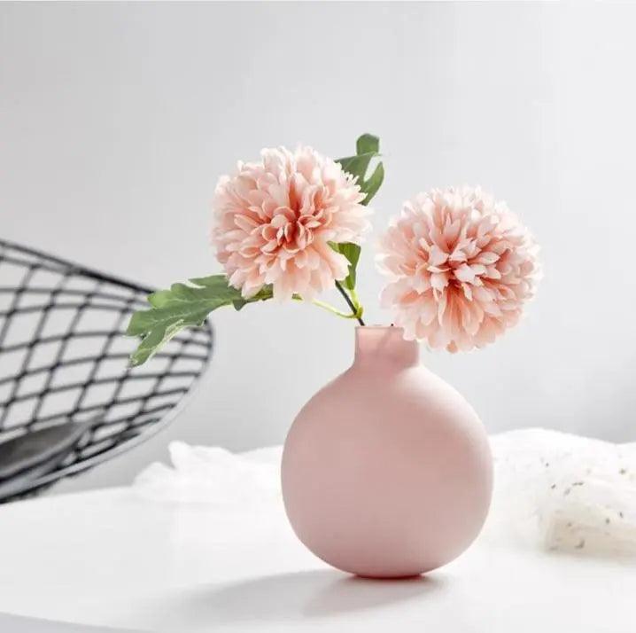 Collection moderne de vases en céramique
