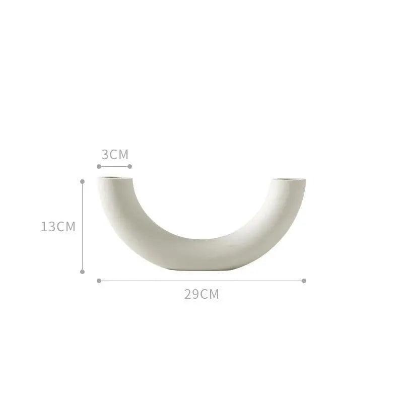 Vase en céramique blanche fait main