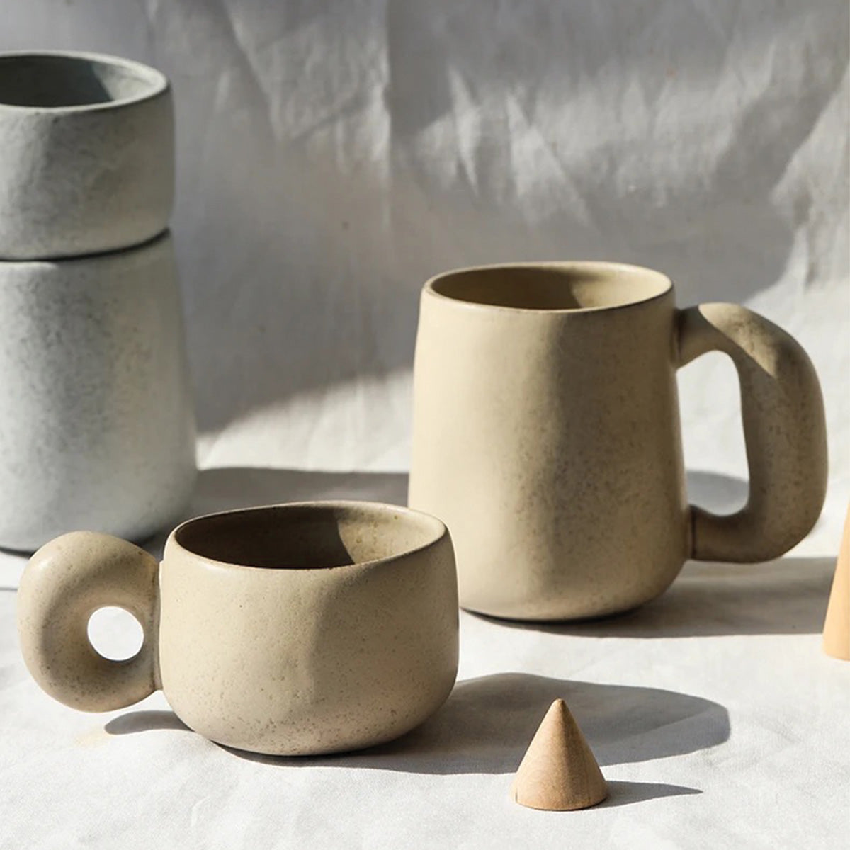 Tasses en pierre faites main Louv - Vaisselle en céramique unique pour une touche d'élégance