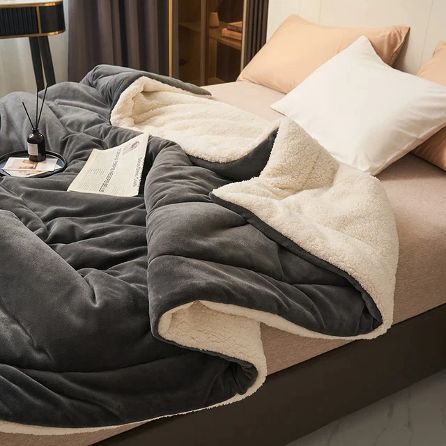 Couverture en polaire luxueuse - Plaid doux et chaud pour un confort ultime dans le salon et la chambre à coucher