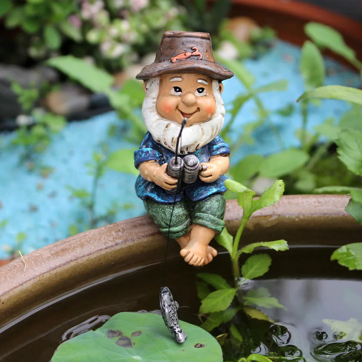 Figurine en résine de gnome disparaissant Thalia - Parfaite pour la décoration de bureau et de table