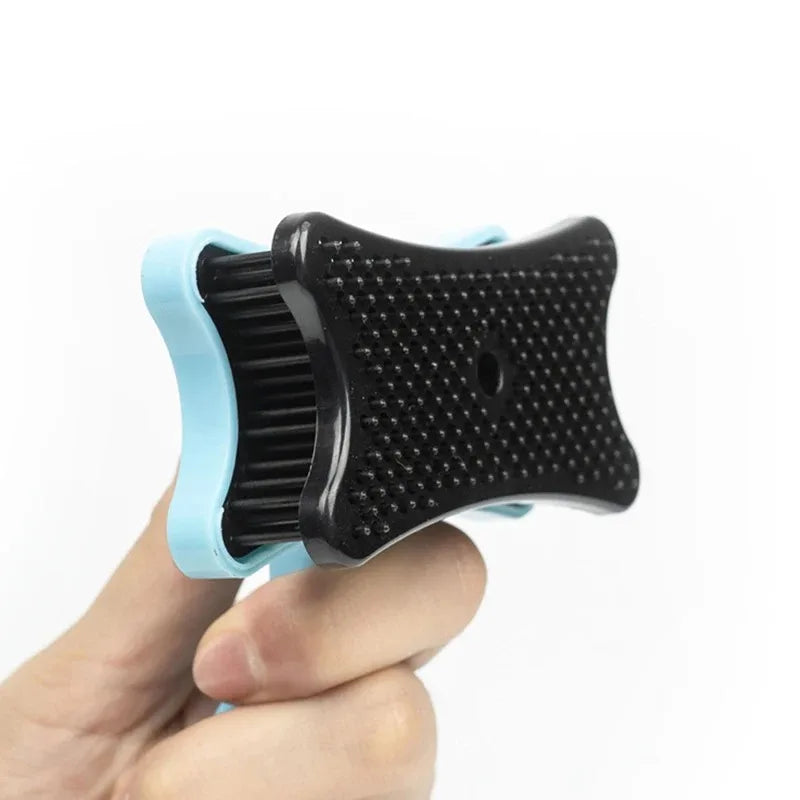 Brosse professionnelle pour toilettage de chiens et chats pour un pelage doux et brillant