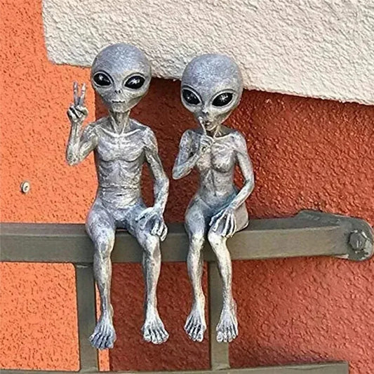 Aethra - Image mystérieuse d'extraterrestre en résine avec OVNI pour décoration de jardin unique