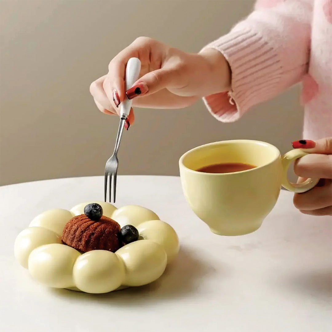 Tasse élégante tournesol avec motif floral parfaite pour un beau petit-déjeuner