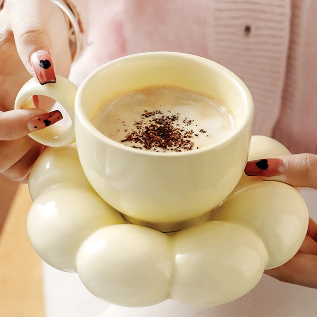 Tasse élégante tournesol avec motif floral parfaite pour un beau petit-déjeuner