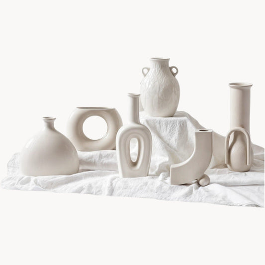 Vase en céramique blanche fait main